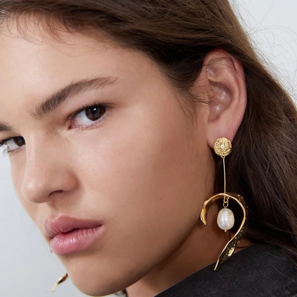 Zara Pearl Drop Leaf Gold Cocktail Trend Earrings
